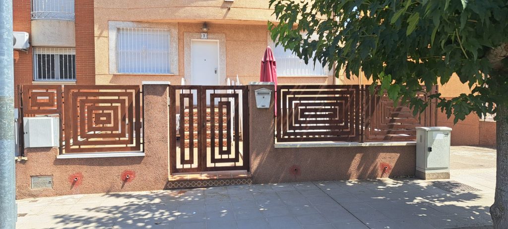 2a4f889f f804 452b a00d 52e4037e72b4